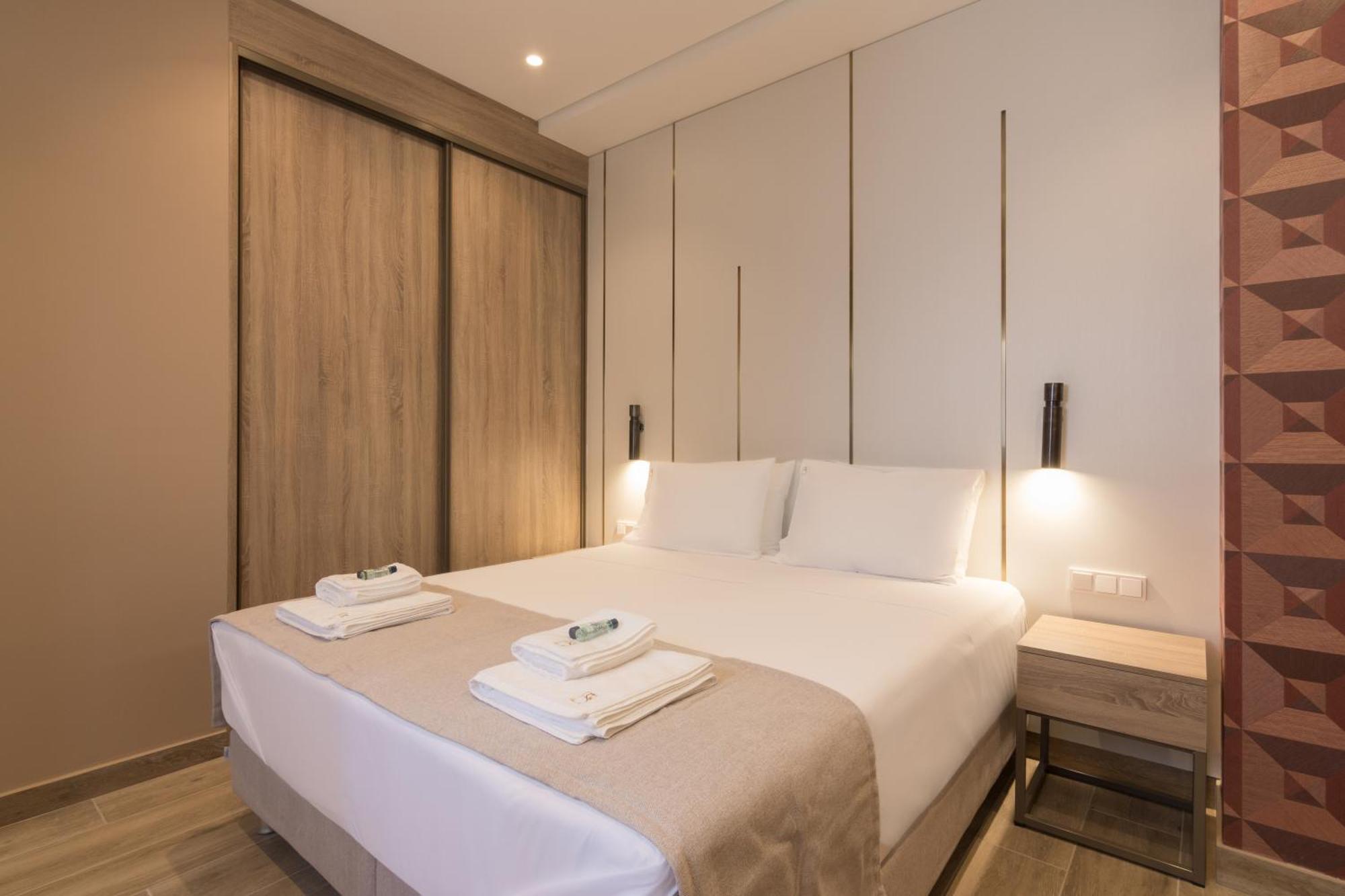 Socrates Fully Equipped Apartments With Unique Design Athene Buitenkant foto